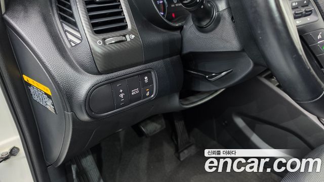 Kia K3 2015 — photo 15