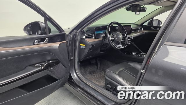 Kia K5 2020 — photo 10