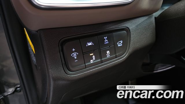 Hyundai Santafe 2020 — photo 17