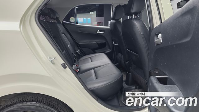 Kia morning 2020 — photo 18