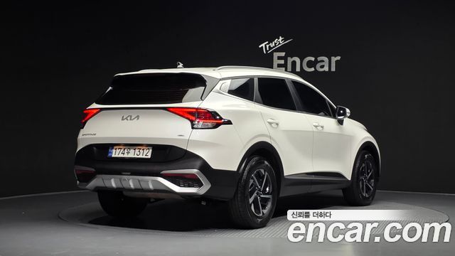 Kia Sportage 2024 — photo 2