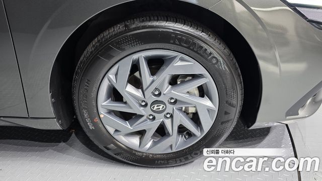 Hyundai AVANTE 2024 — photo 7