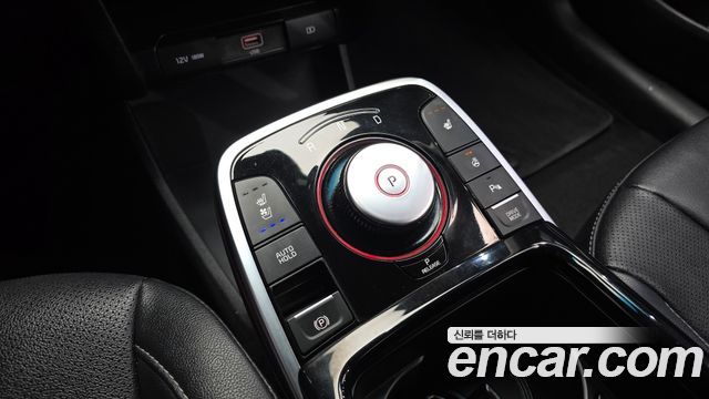 Kia Niro 2023 — photo 9