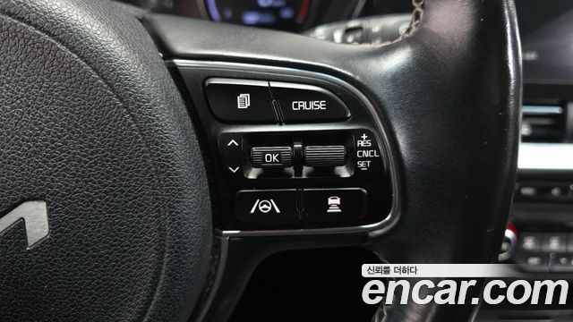 Kia Niro 2023 — photo 15