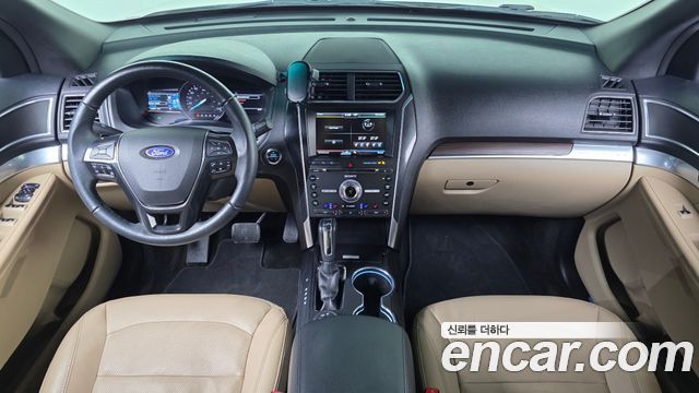 Ford Explorer 2016 — photo 7