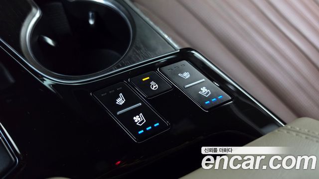 Kia K8 2024 — photo 32