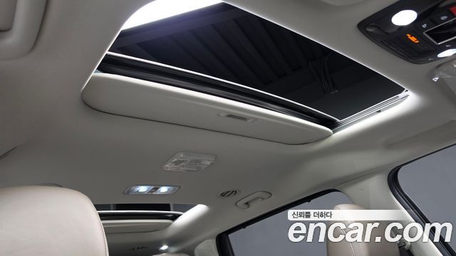 Kia Canival 2025 — photo 25