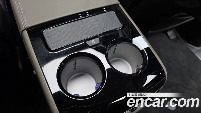 Kia Canival 2025 — photo 30