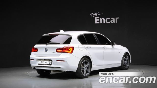 BMW 1-Series 2018 — photo 2