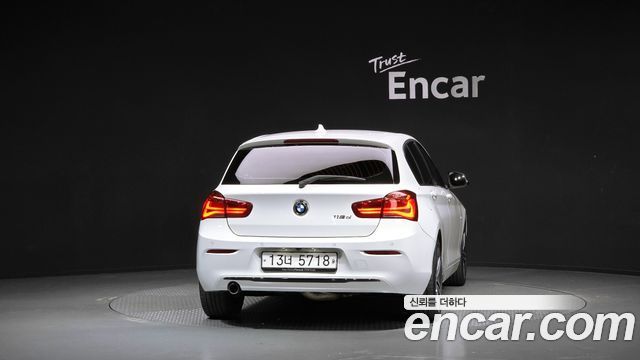 BMW 1-Series 2018 — photo 4