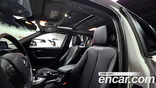 BMW 1-Series 2018 — photo 23