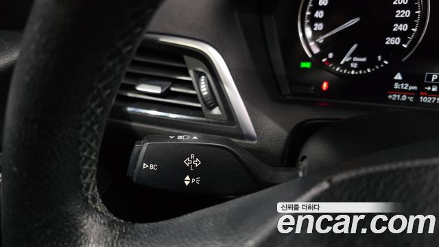 BMW 1-Series 2018 — photo 28