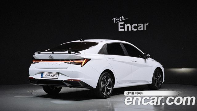 Hyundai AVANTE 2023 — photo 2