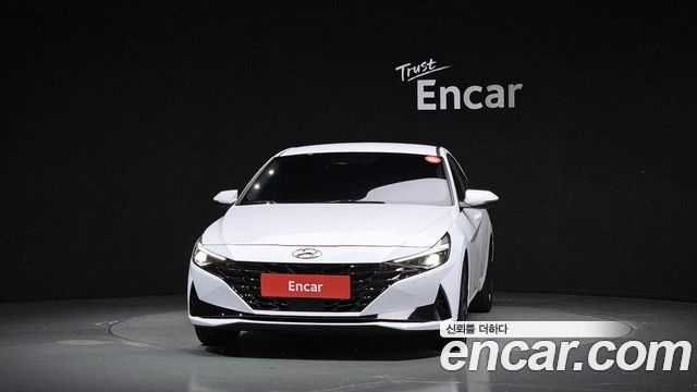 Hyundai AVANTE 2023 — photo 3