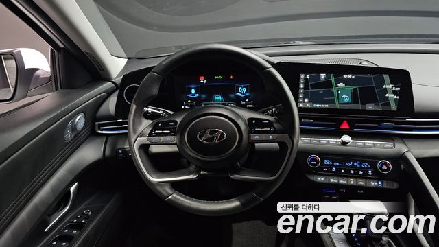 Hyundai AVANTE 2023 — photo 12