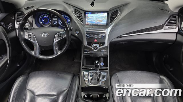 Hyundai Grandeur 2017 — photo 10