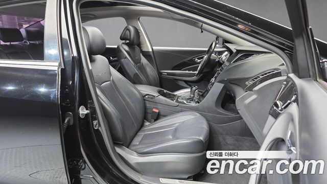 Hyundai Grandeur 2017 — photo 17