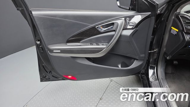 Hyundai Grandeur 2017 — photo 14