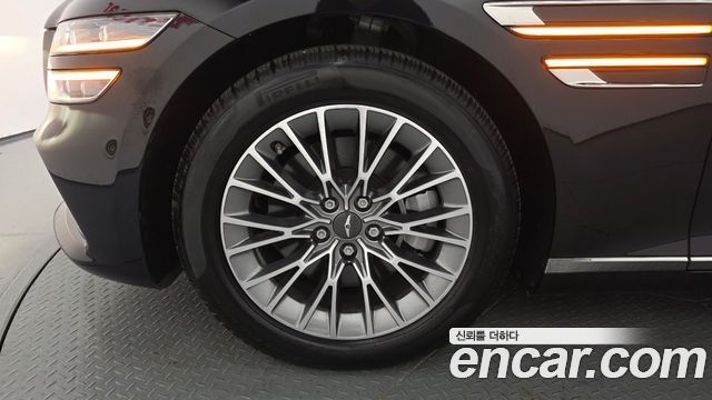 Genesis G80 2022 — photo 5