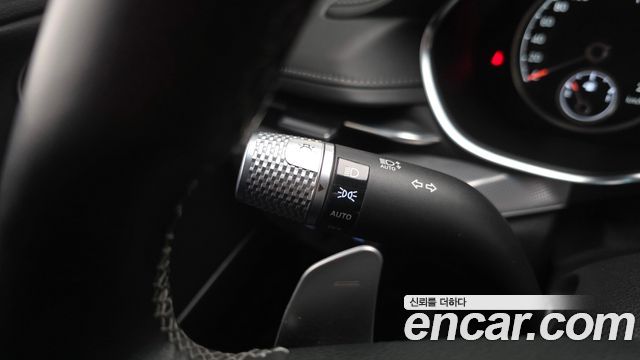 Genesis G80 2022 — photo 29