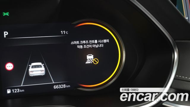 Genesis G80 2022 — photo 33