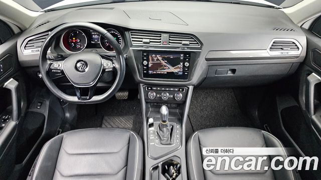 Volkswagen Tiguan 2020 — photo 7