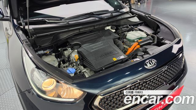 Kia Niro 2017 — photo 6