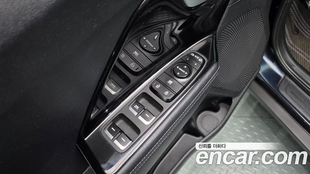Kia Niro 2017 — photo 27