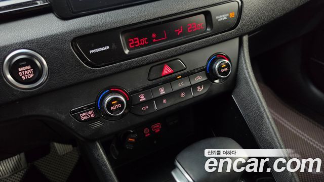 Kia Niro 2017 — photo 29