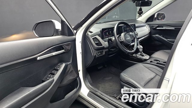 Kia Seltos 2024 — photo 10