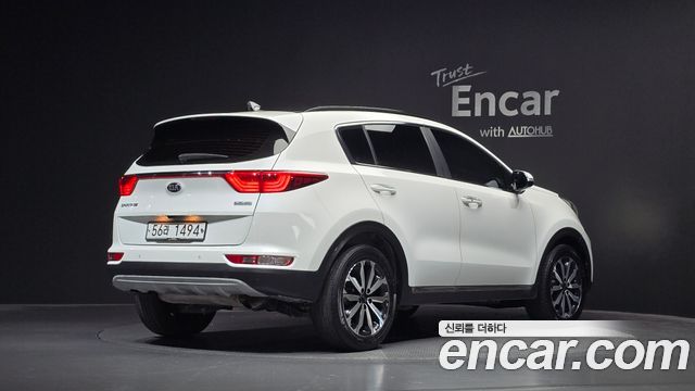 Kia Sportage 2018 — photo 2