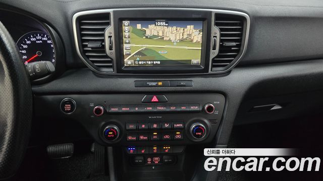 Kia Sportage 2018 — photo 19