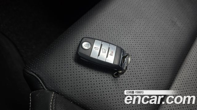 Kia Sportage 2018 — photo 23