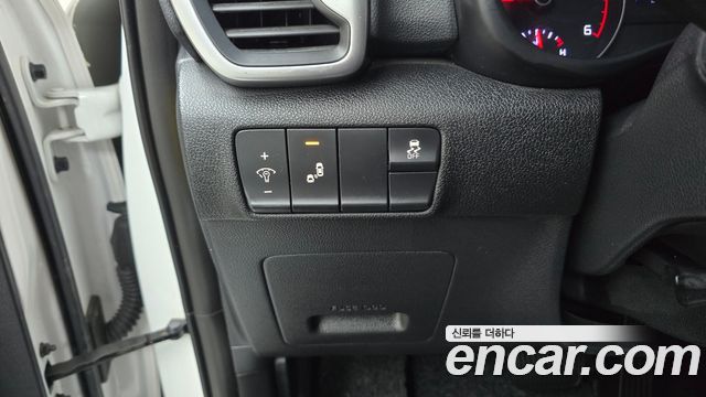 Kia Sportage 2018 — photo 24