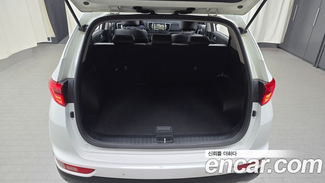 Kia Sportage 2018 — photo 29