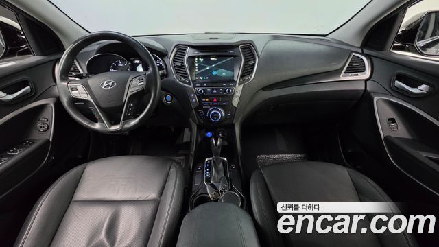 Hyundai Santafe 2016 — photo 10