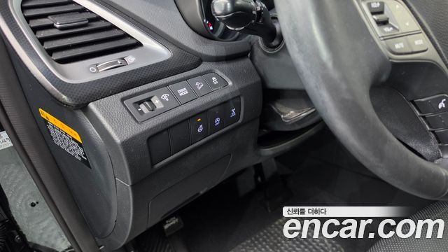 Hyundai Santafe 2016 — photo 24