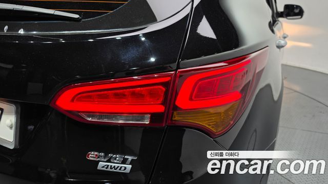 Hyundai Santafe 2016 — photo 9