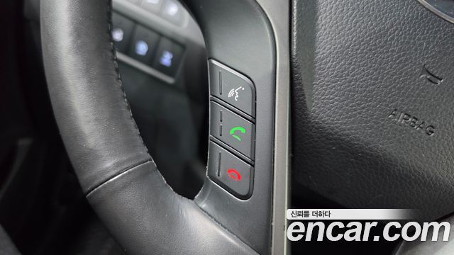 Hyundai Santafe 2016 — photo 29