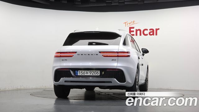 Genesis GV70 2021 — photo 4