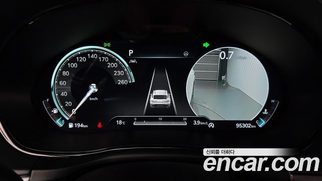 Genesis GV70 2021 — photo 11