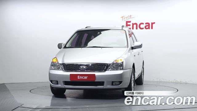 Kia Canival 2013 — photo 3
