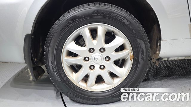 Kia Canival 2013 — photo 5