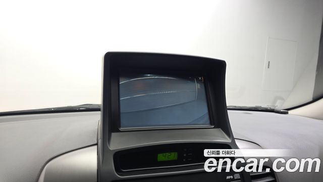 Kia Canival 2013 — photo 22
