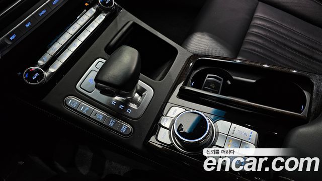 Genesis G90 2021 — photo 12