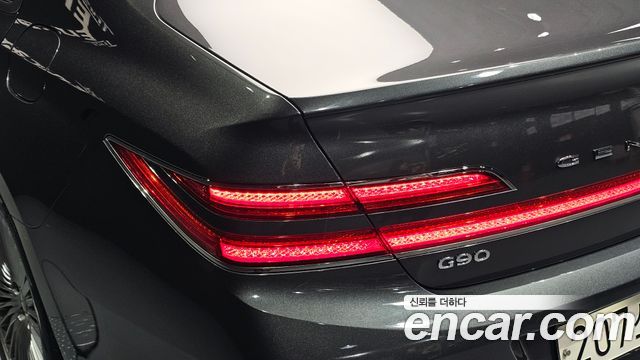 Genesis G90 2021 — photo 9