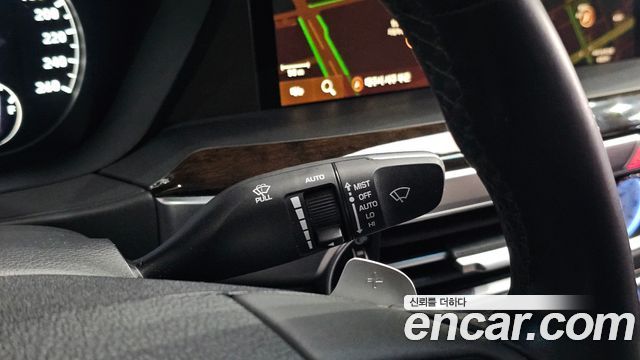 Genesis G90 2021 — photo 28