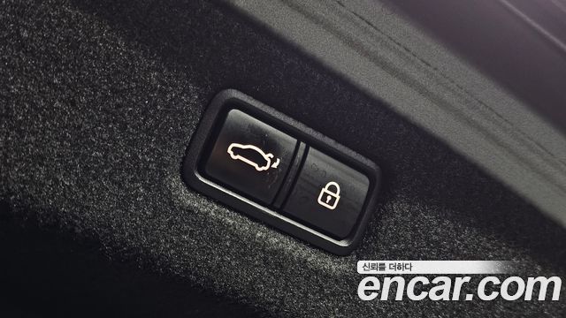 Genesis G90 2021 — photo 30