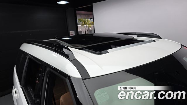 Hyundai Santafe 2025 — photo 16