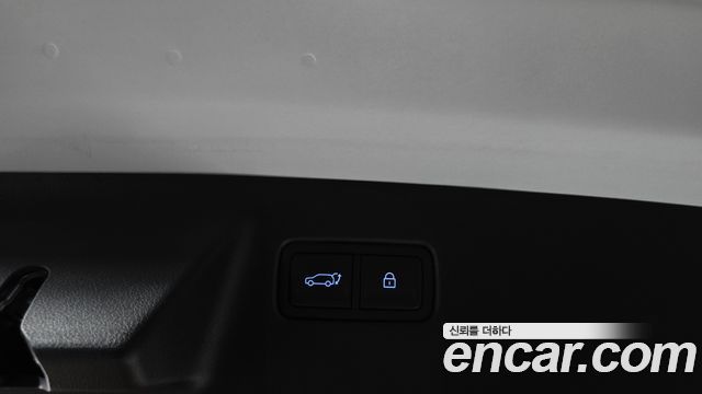Hyundai Santafe 2025 — photo 17
